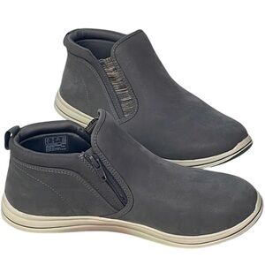 Like New Clarks Cloudsteppers Women’s Gray Breeze Clover Side Zip Booties size 7